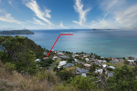 Photo of property in 9 Tirinui Crescent, Tairua, 3508