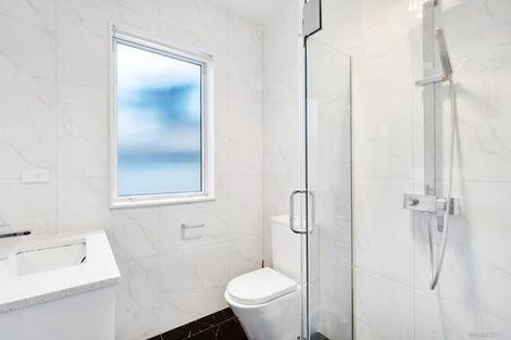 Photo of property in 77 Golden Morning Drive, Albany Heights, Auckland, 0632