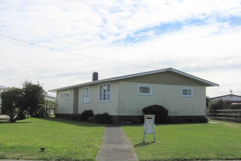 Photo of property in 11 Murch Place, Tawhero, Whanganui, 4500