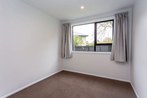 Photo of property in 8c Leeman Place, Redwood, Christchurch, 8051