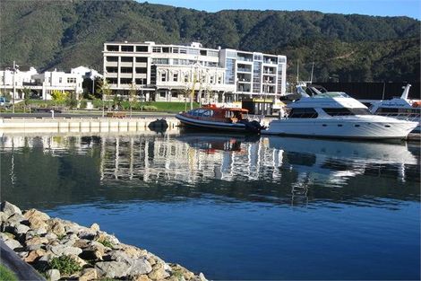 Photo of property in Oxleys Rock Apartments, 204/6 London Quay, Picton, 7220