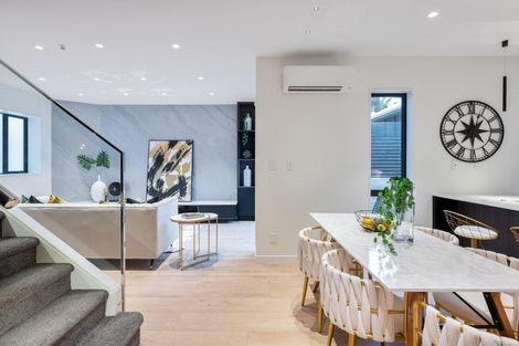 Photo of property in 79b Matipo Road, Mairangi Bay, Auckland, 0630