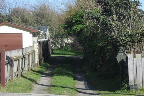 Photo of property in 29 Toi Street, Otaki Beach, Otaki, 5512