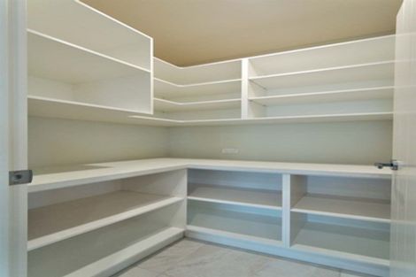 Photo of property in 2 Keeper Close, Woodend, 7610