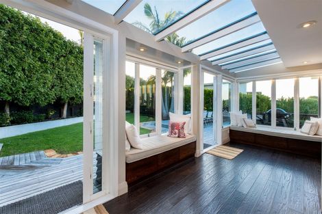 Photo of property in 6 Arthur Crescent, Hauraki, Auckland, 0622