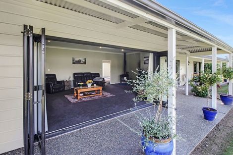 Photo of property in 75 Pohangina Road, Ashhurst, Palmerston North, 4470