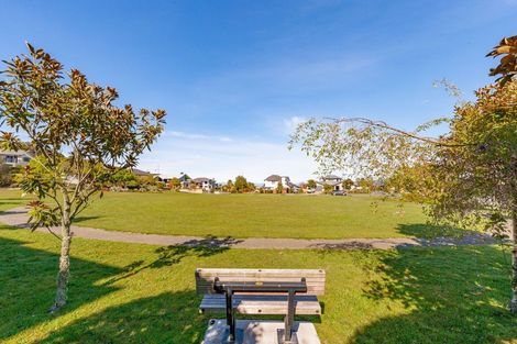 Photo of property in 5 Coprosma Crescent, Waipahihi, Taupo, 3330