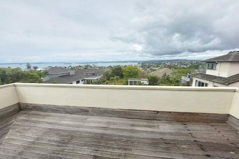 Photo of property in 8 Beach Road, Mellons Bay, Auckland, 2014