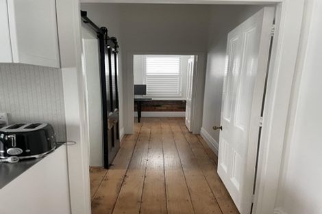 Photo of property in 2/207 Ponsonby Road, Ponsonby, Auckland, 1011