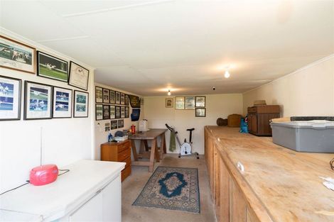 Photo of property in 286 Kawiu Road, Levin, 5510