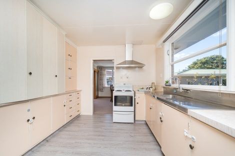 Photo of property in 7 Innes Place, Roslyn, Palmerston North, 4414