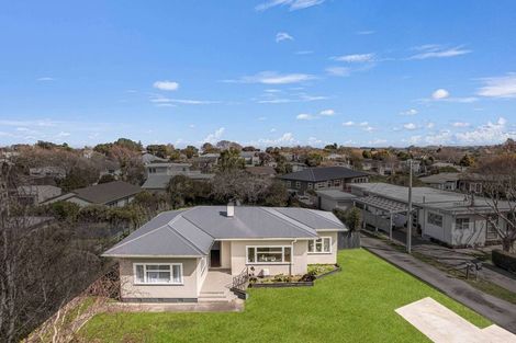 Photo of property in 25 Kent Road, Saint Johns Hill, Whanganui, 4501