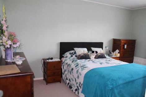 Photo of property in 12 Lilian Street, Te Kamo, Whangarei, 0112