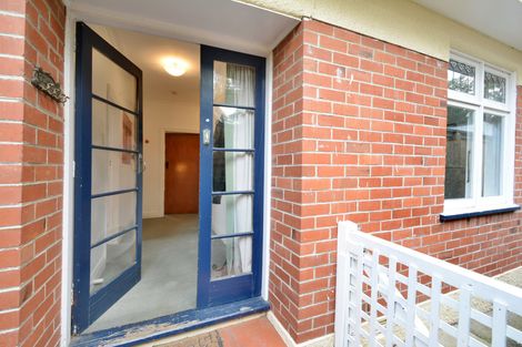 Photo of property in 207 Musselburgh Rise, Andersons Bay, Dunedin, 9013