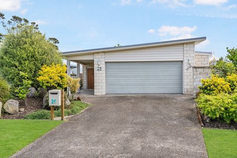 Photo of property in 21 Riverside Place, Katikati, 3129