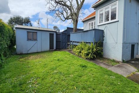 Photo of property in 77 Tahapa Crescent, Meadowbank, Auckland, 1072