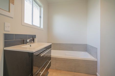 Photo of property in 212 Cook Drive, Whitianga, 3510