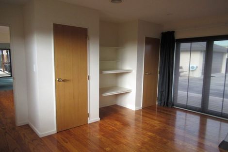 Photo of property in 37 Guildford Drive, Paraparaumu, 5032