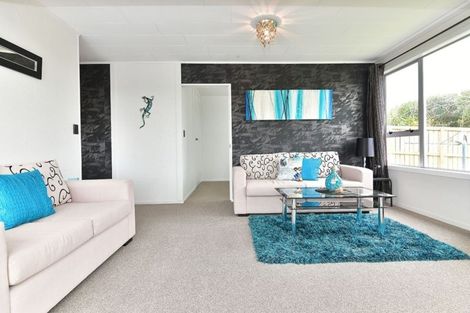 Photo of property in 2/11 Gilshennan Valley, Red Beach, 0932