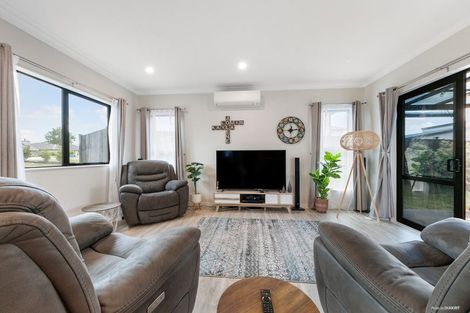 Photo of property in 1 Peacock Place, Pokeno, 2402