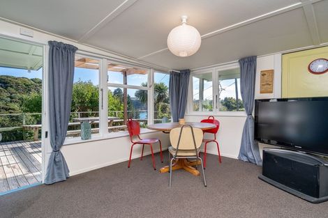 Photo of property in 6 Ayton Street, Taieri Mouth, Brighton, 9091