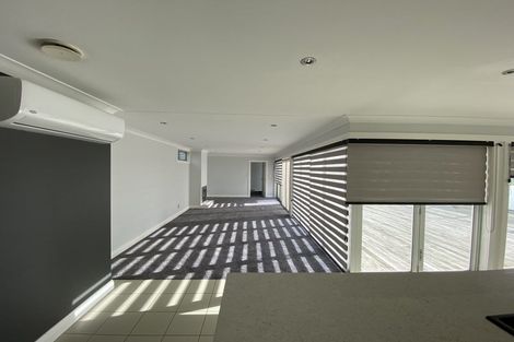 Photo of property in 35 Aliford Avenue, One Tree Hill, Auckland, 1061