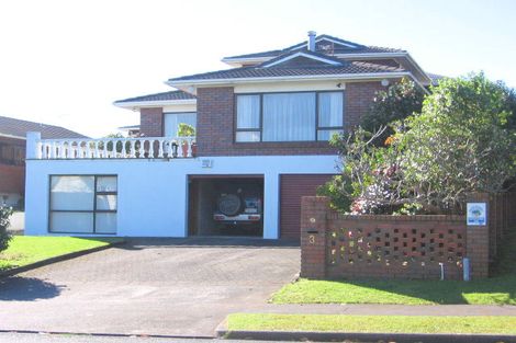 Photo of property in 3 Sophora Place, Totara Heights, Auckland, 2105