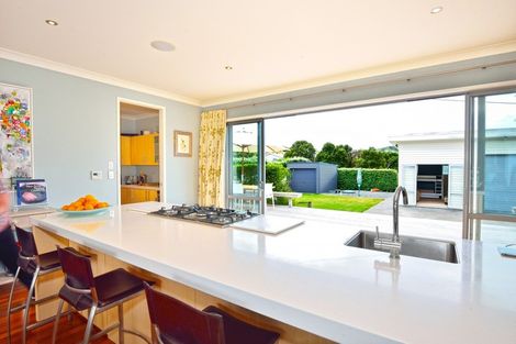 Photo of property in 215 Newcastle Street, Mahia, 4198