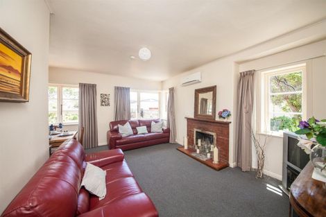 Photo of property in 54 Savage Crescent, West End, Palmerston North, 4412