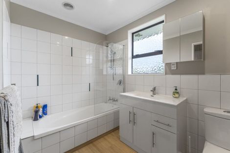 Photo of property in 37b Waerenga Road, Otaki, 5512