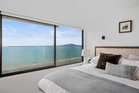 Photo of property in 1/15 Craig Road, Milford, Auckland, 0620