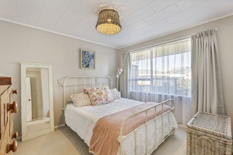Photo of property in 3a Rossiter Crescent, Lynmouth, New Plymouth, 4310