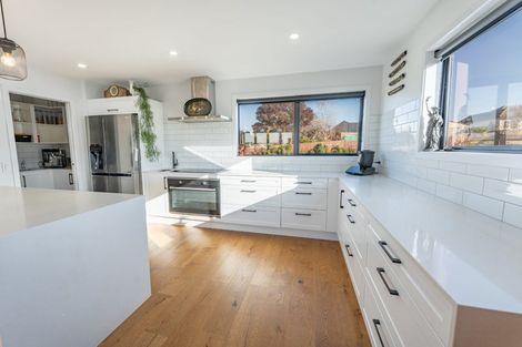 Photo of property in 6 Sea View Terrace, Seaview, Timaru, 7910
