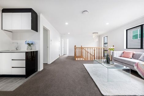 Photo of property in 413 Ormiston Road, Flat Bush, Auckland, 2019