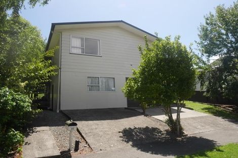 Photo of property in 25 Hartford Crescent, Totara Park, Upper Hutt, 5018