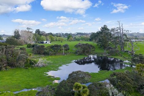 Photo of property in 12 Joyce Adams Place, Waimauku, 0883