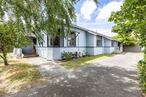 Photo of property in 7 Pirie Street, Palmerston North, 4410