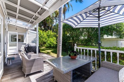 Photo of property in 31 Shoal Bay Road, Devonport, Auckland, 0624