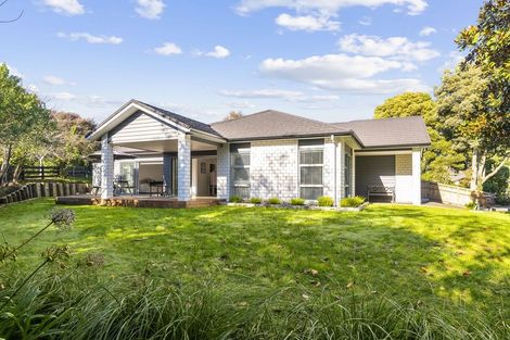 Photo of property in 2 Stoneleigh Grove, Paraparaumu, 5032