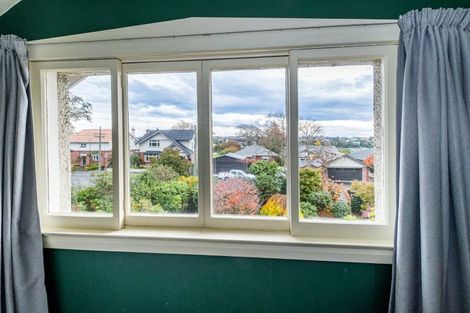 Photo of property in 24 Ashbury Avenue, Waimataitai, Timaru, 7910