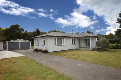 Photo of property in 682 Puketapu Road, Puketapu, Napier, 4183