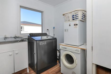 Photo of property in 162 Hakanoa Street, Huntly, 3700