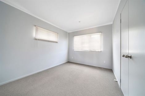 Photo of property in 56 Makora Road, Massey, Auckland, 0614