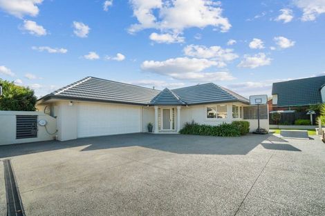 Photo of property in 4 Croftfield Place, Westmorland, Christchurch, 8025