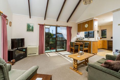 Photo of property in 15a Edward Street, Richmond, 7020