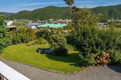Photo of property in 318c Waikawa Road, Waikawa, Picton, 7220