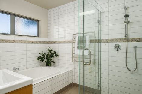 Photo of property in 3 Pohutukawa Grove, Lytton West, Gisborne, 4010