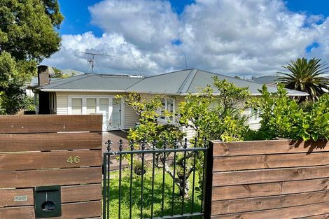 Photo of property in 46 Kelman Road, Kelston, Auckland, 0602