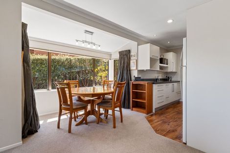 Photo of property in 3 Ruskin Place, Westown, New Plymouth, 4310