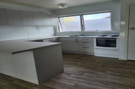 Photo of property in 13 Cameron Road, Hamilton East, Hamilton, 3216